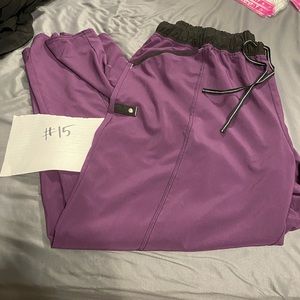 Women’s scrub pants ONLY.